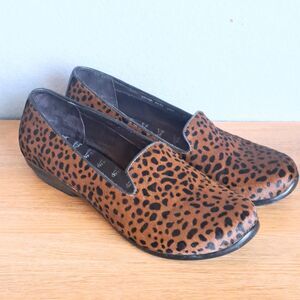 Dansko Olivia Women’s 11–11.5 41 Calf Hair Cheetah Print Leather Slip-On Loafers